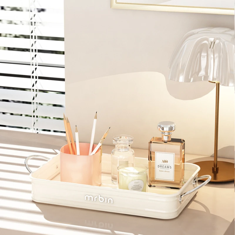 

Iron Crafts Decorative Tray with Fence Handle Perfume Tray Fruit Snacks Miscellaneous Items Storage Basket