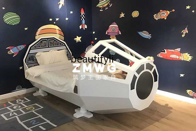 Односпальная деревянная кровать