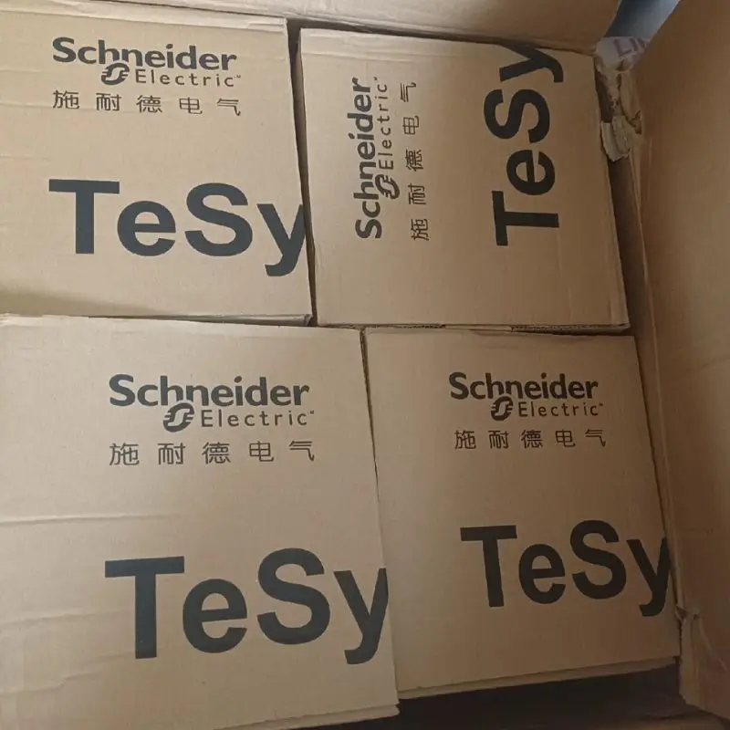 Новый контактор переменного тока LC1D245Q7C