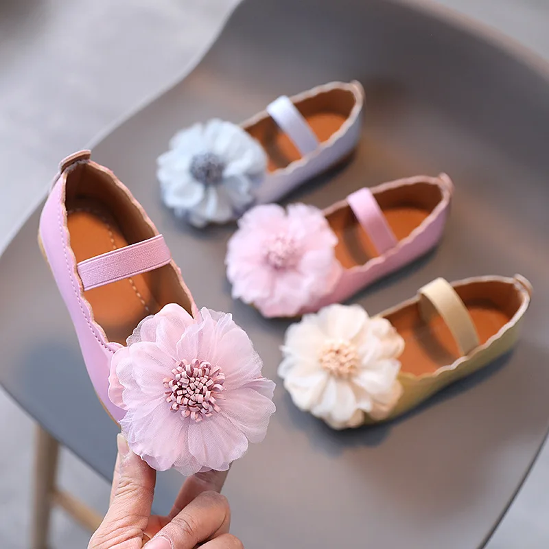 

Girls Summer Leather Shoes Kids Non-slip Big Flower Soft Sole Princess Shoes Baby New Sandals Chirldren Solid Color Party Flats