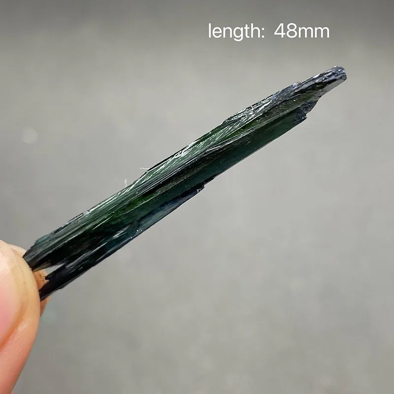 

Бразильские вивианиты (синяя железная земля) TEGSTGKW