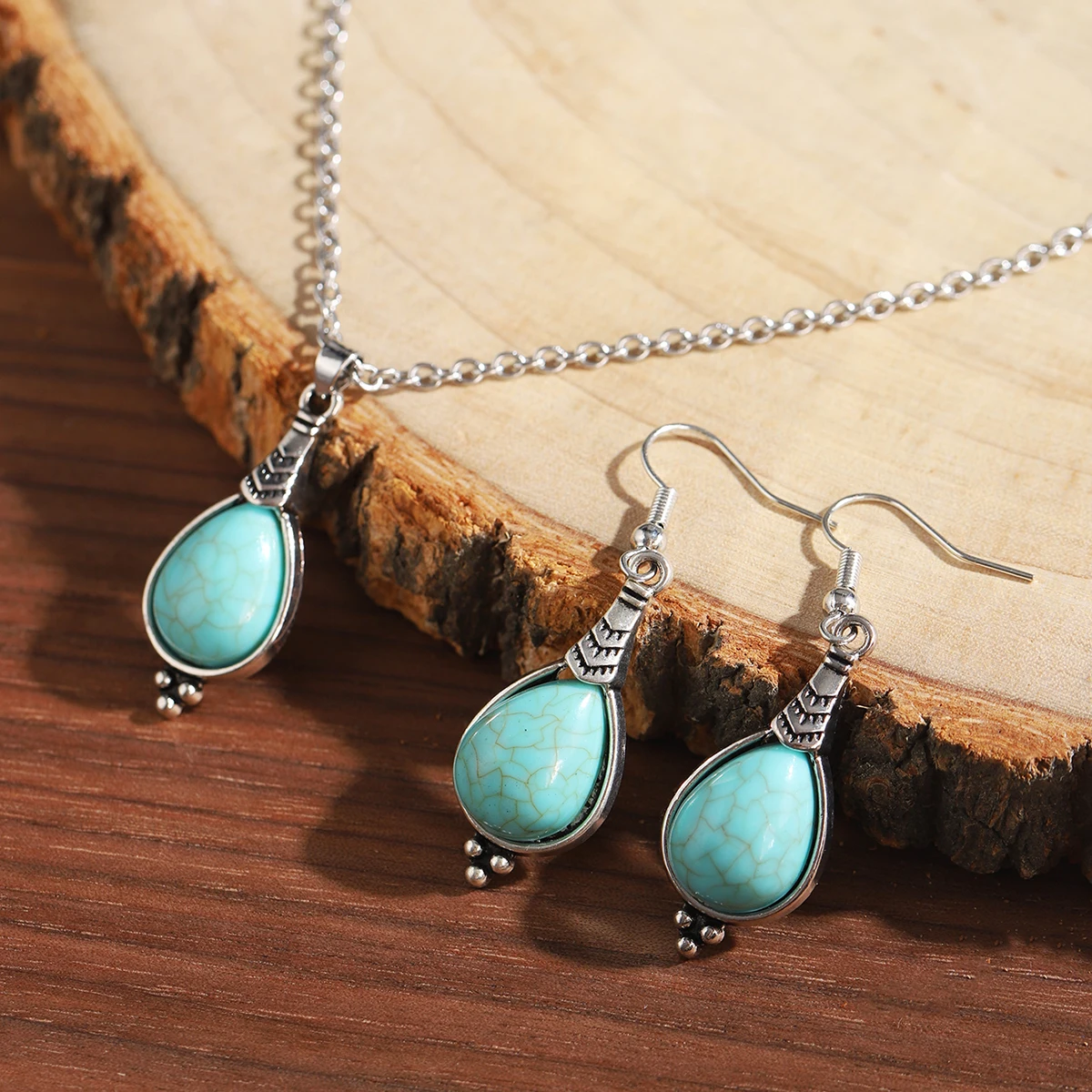 

Vintage Necklace Earrings Set Bohemian National Style Ancient Silver Turquoise Sweater Clavicle Chain Versatile Earrings