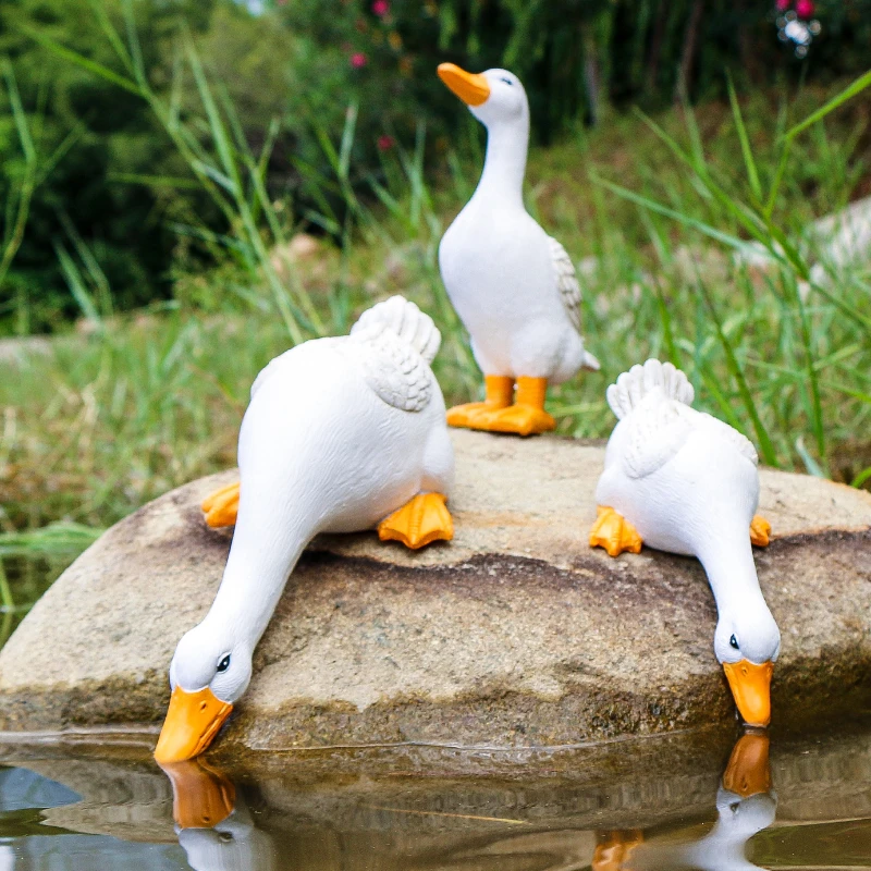 Outdoor simulation animal sculpture cute drinking duck ornaments courtyard garden pool fish pond decoration landscaping layout