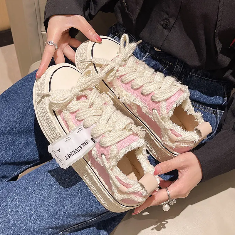 

White Shoes 2022 Spring Women Fashion Lace Up Platform Sneakers Woman Vulcanize Shoes Women Heightening Skateboard Shoes