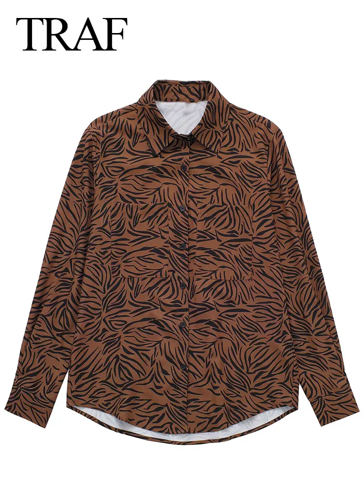

Модная женская рубашка с леопардовым принтом TRAF, Повседневная Свободная универсальная блузка на пуговицах с отворотом и длинным рукавом, т...