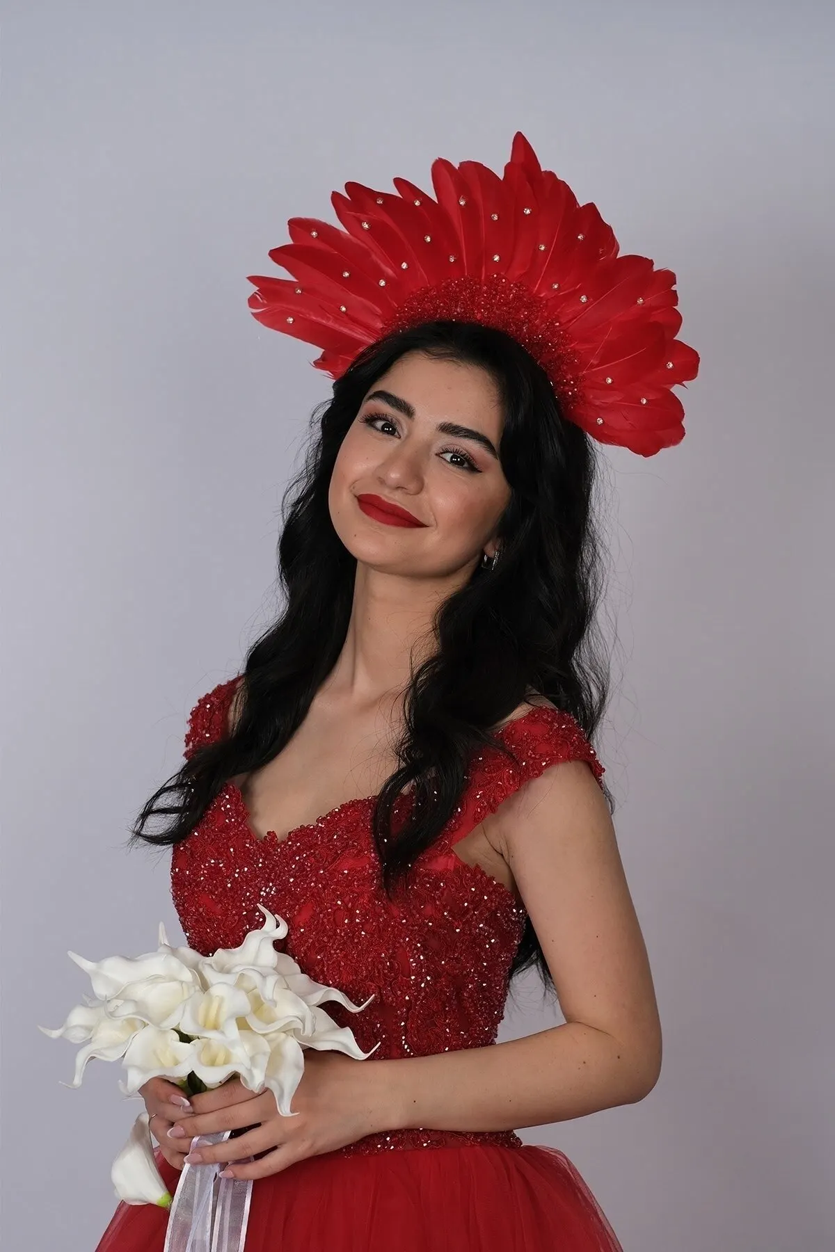 

Bridal Accessories Special Design Bridal Crown With Red Eagle Feathered Stone Wedding For Bride And Bridesmaids