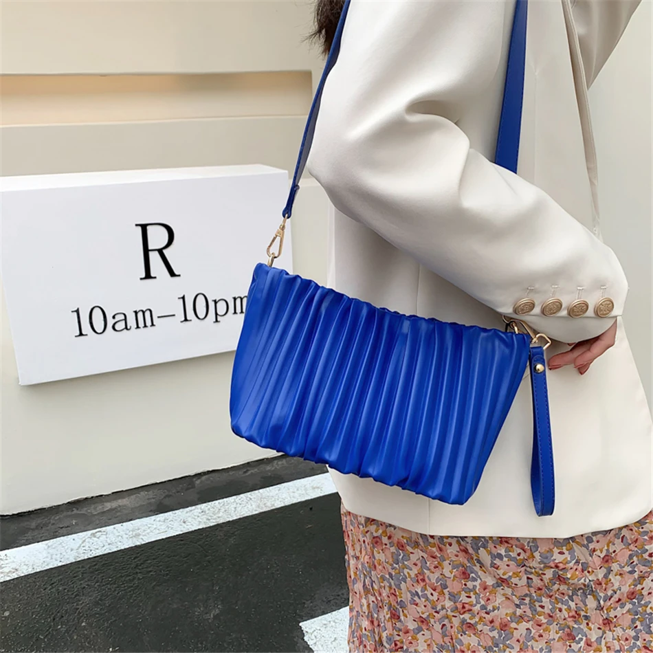 2023 Summer Trendy Ruched Bucket Bag for Women Luxury Designer PU Leather Handbag Shoulder Crossbody Bags Travel  Hand Bag Totes
