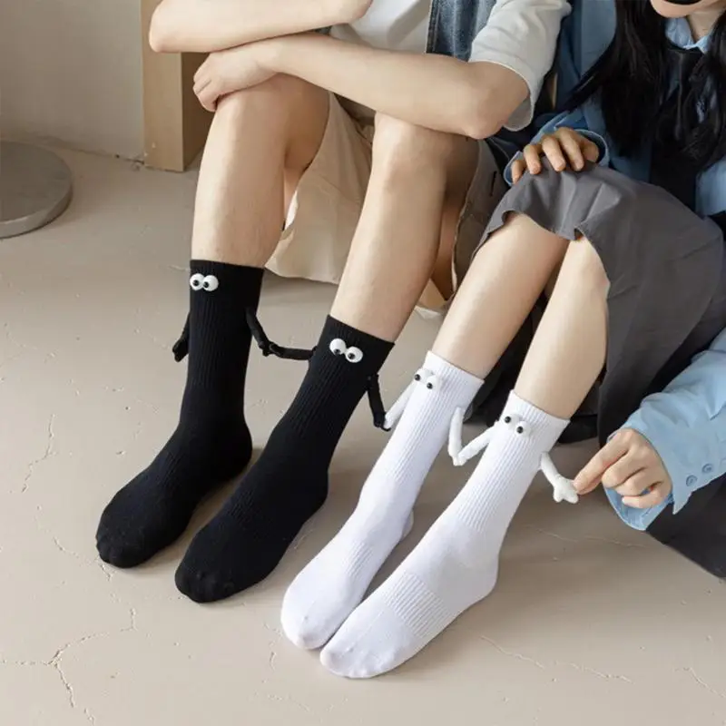 

Fashion Funny Creative Magnetic Attraction Hands Black White Cartoon Eyes Couples Socks 1 Pair Club Celebrity Couple Socks Ins