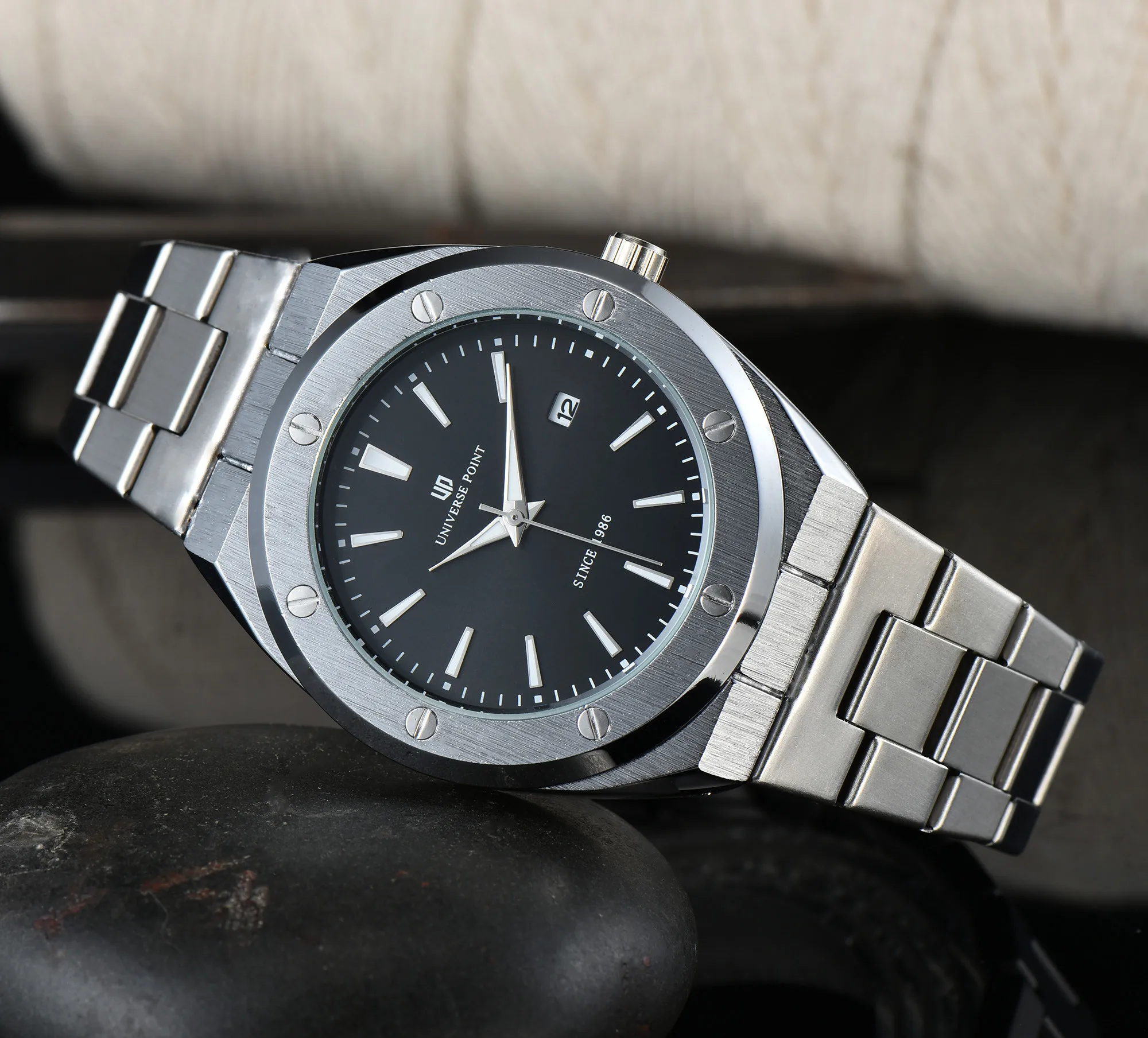 

Universe Point Fashion Sports Date Watch for Men Quartz Simple Casual Stainless Steel Men's Watch Luxury Wristwatch reloj hombre