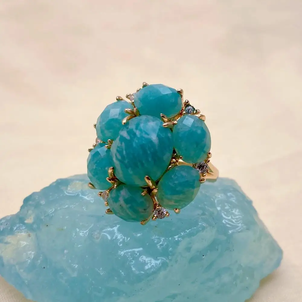 Женское кольцо на палец с фианитом диаметром 5 мм