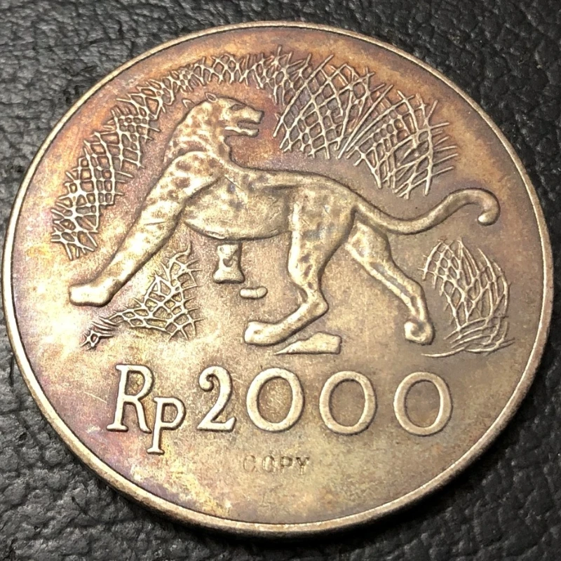 

Копировальная монета 1974 Индонезия 2000 Rupiah Javan Tiger