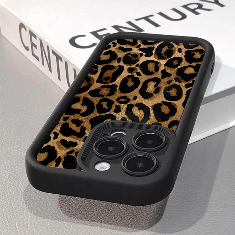 Фото Black Leopard Print Retro Phone Case For OPPO Reno 2 3 4 5 6 7 7Z 8 8T 10 11 11F 12 12F Pro Plus 4G 5G Soft TPU Back Cover №3