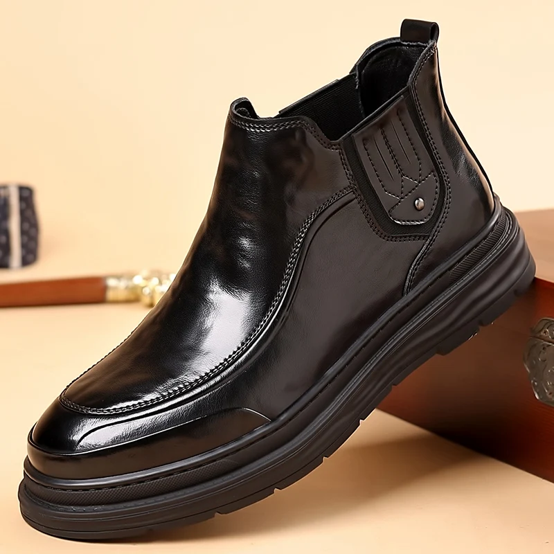 Коричневые ботинки челси на толстой подошве в британском стиле осень-зиму. Новые