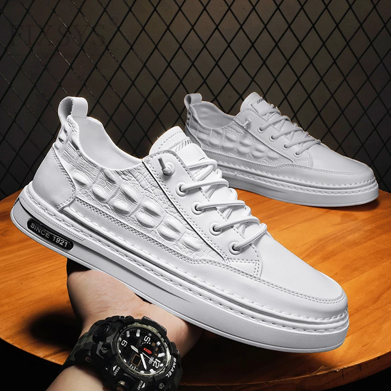 

FIXSYS Men Leather Casual Shoes Crocodile Sport Shoes Men Low Tops Spring Flat Shoes Cool Leisure Sneakers Man Skateboard Shoes