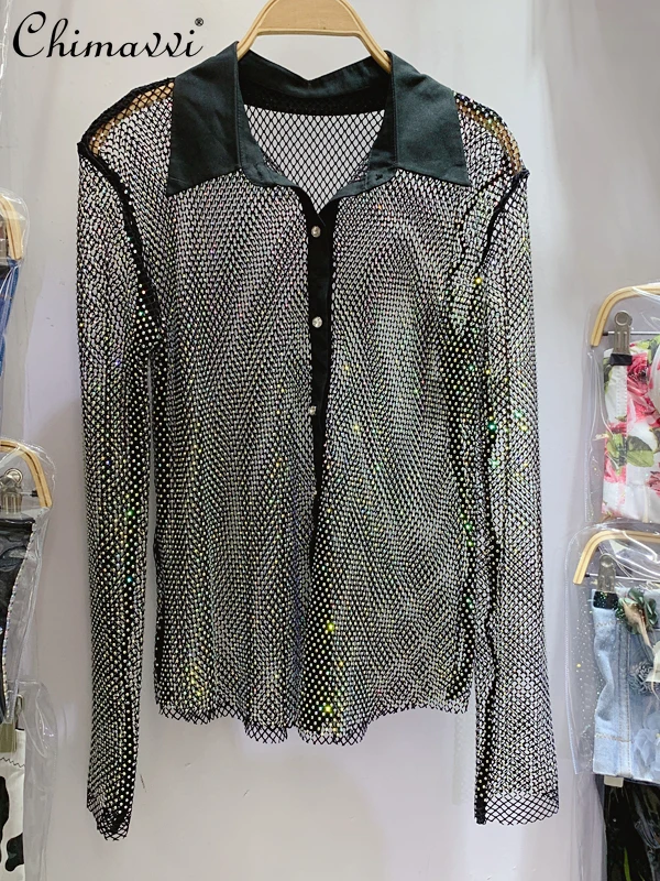

2022 Summer British Style Rhinestone Shiny Mesh Hollow Out Lapel Single Breasted Shirt Fashion Long Sleeve Loose Women Blouse