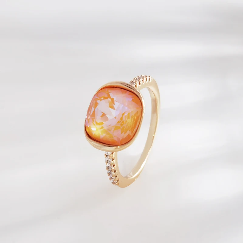 

Women's Finger Ring made with Crystals from Austria for Ladies Engagement Party Trendy Square Hand Ring Christmas Girls Jewelry