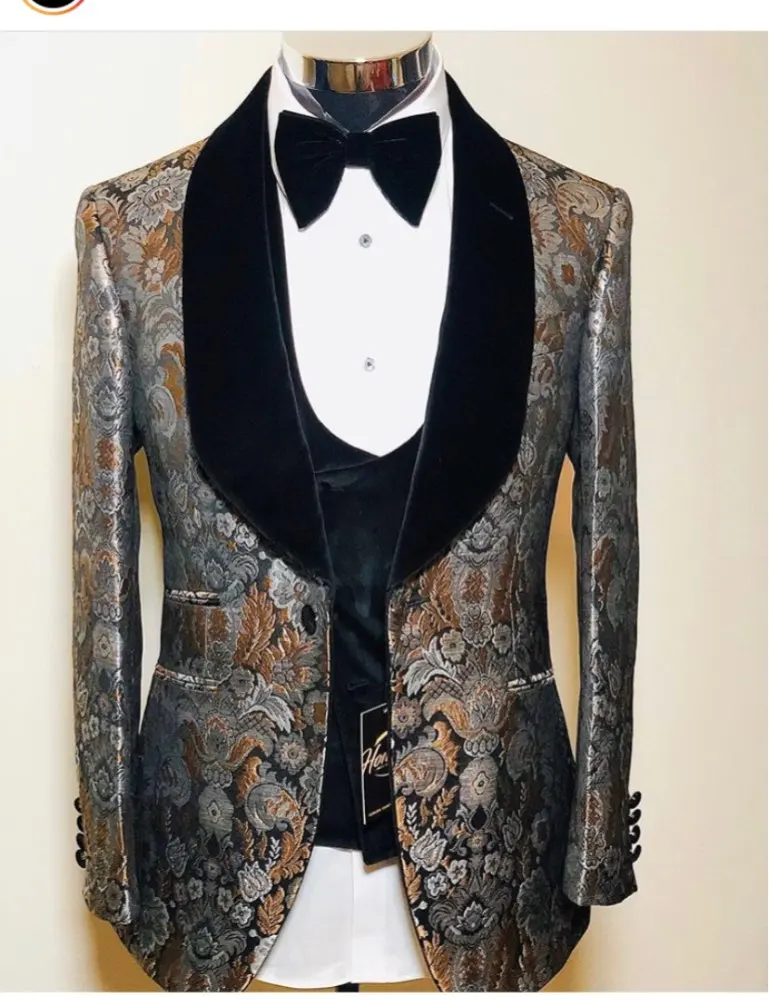

Mens Wedding Suits 2022 Italian Design Custom Made Formal Jacquard Smoking Tuxedo Jacket 3 Piece Groom Terno Party Suits For Men