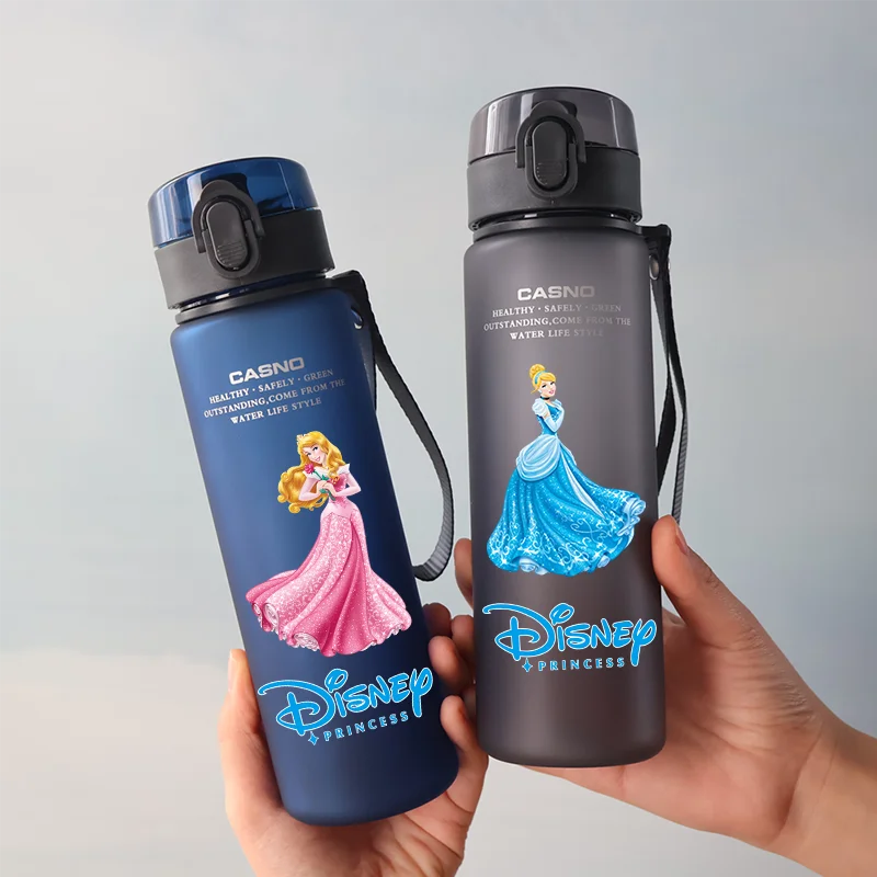 Фото Пластиковая чашка для воды с героями мультфильмов Disney, 560 мл, с изображением Белоснежки, большая вместимость, портативная, герметичная, для занятий спортом на открытом воздухе, для путешествий, чашка для воды №3