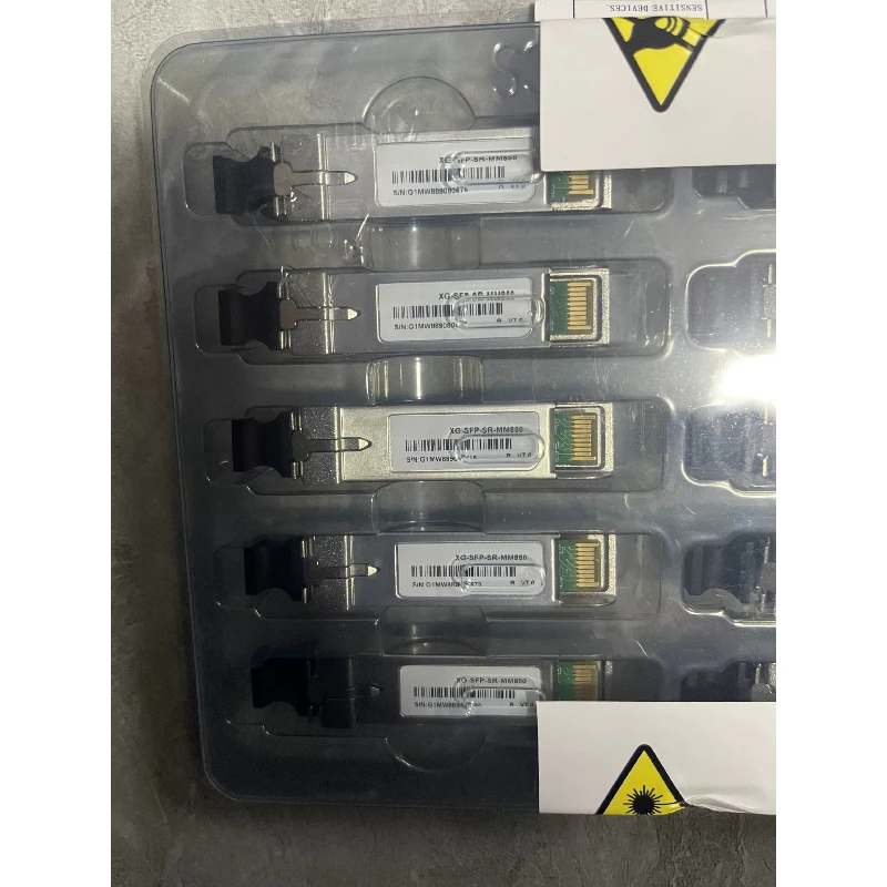 Фото Оптический трансивер Ruijie XG-SFP-SR-MM850 10GBASE-SR SFP+ 850 нм Duplex LC MMF 300 м DDM, новый №4