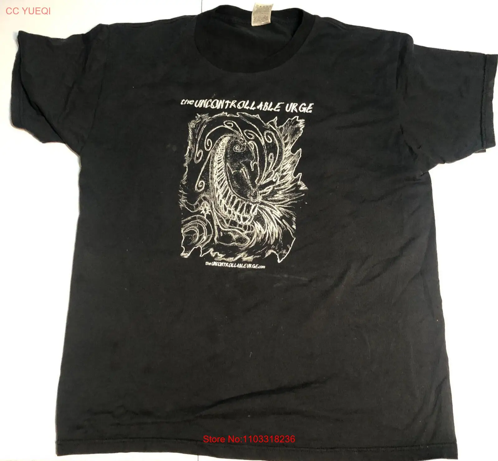 Винтажная футболка с неконтролируемой лентой