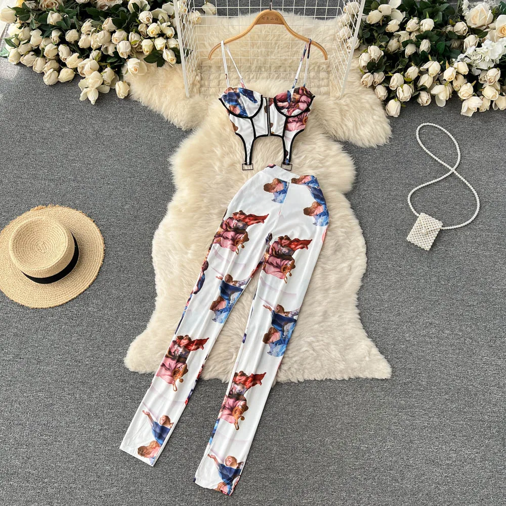 

2022 Весна и лето новые европейские и красивые женские подтяжки короткие Необычные топы с высокой талией повседневные штаны комплект из двух предметов