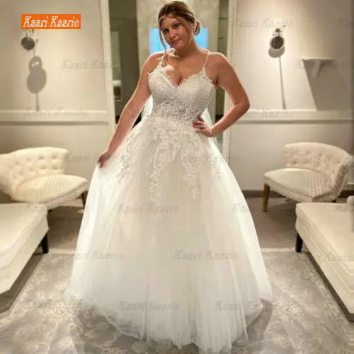 Купи White A-Line Wedding Dresses 2023 Bridal Gown Spaghetti Straps Sleeveless V Neck Robe Mariage Nouvelle Collection за 1,013 рублей в магазине AliExpress