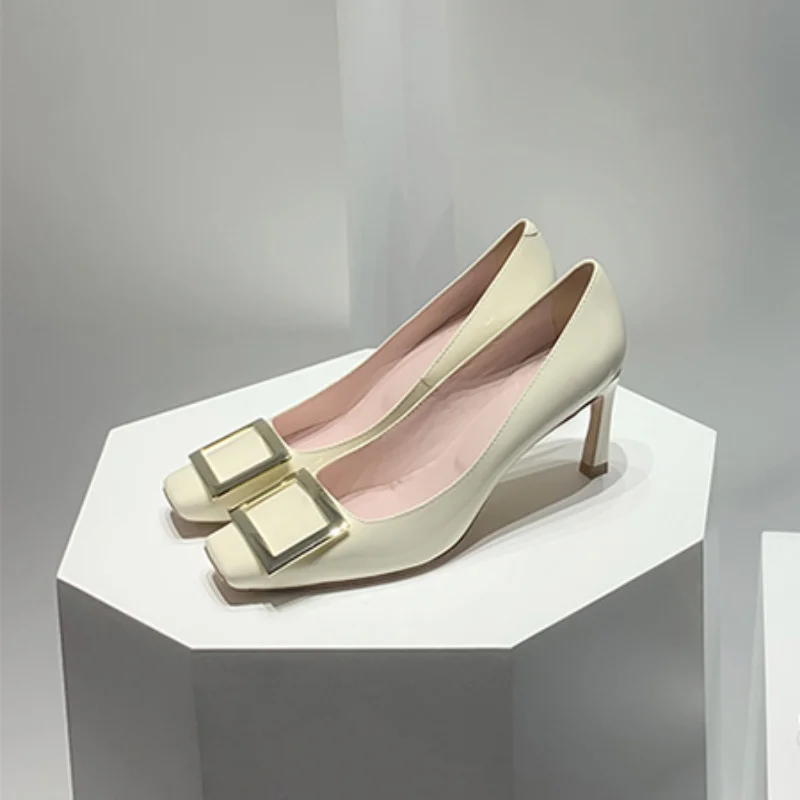 Women's Single Shoes Spring and Autumn 2022 New High Heel Fashion Metal Square Buckle Mid Heel Square Head Shallow Mouth Shoes