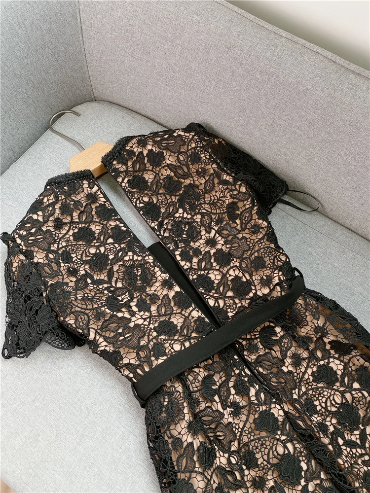 Официальное Платье сверхпрочное кружевное однобортное ажурное платье