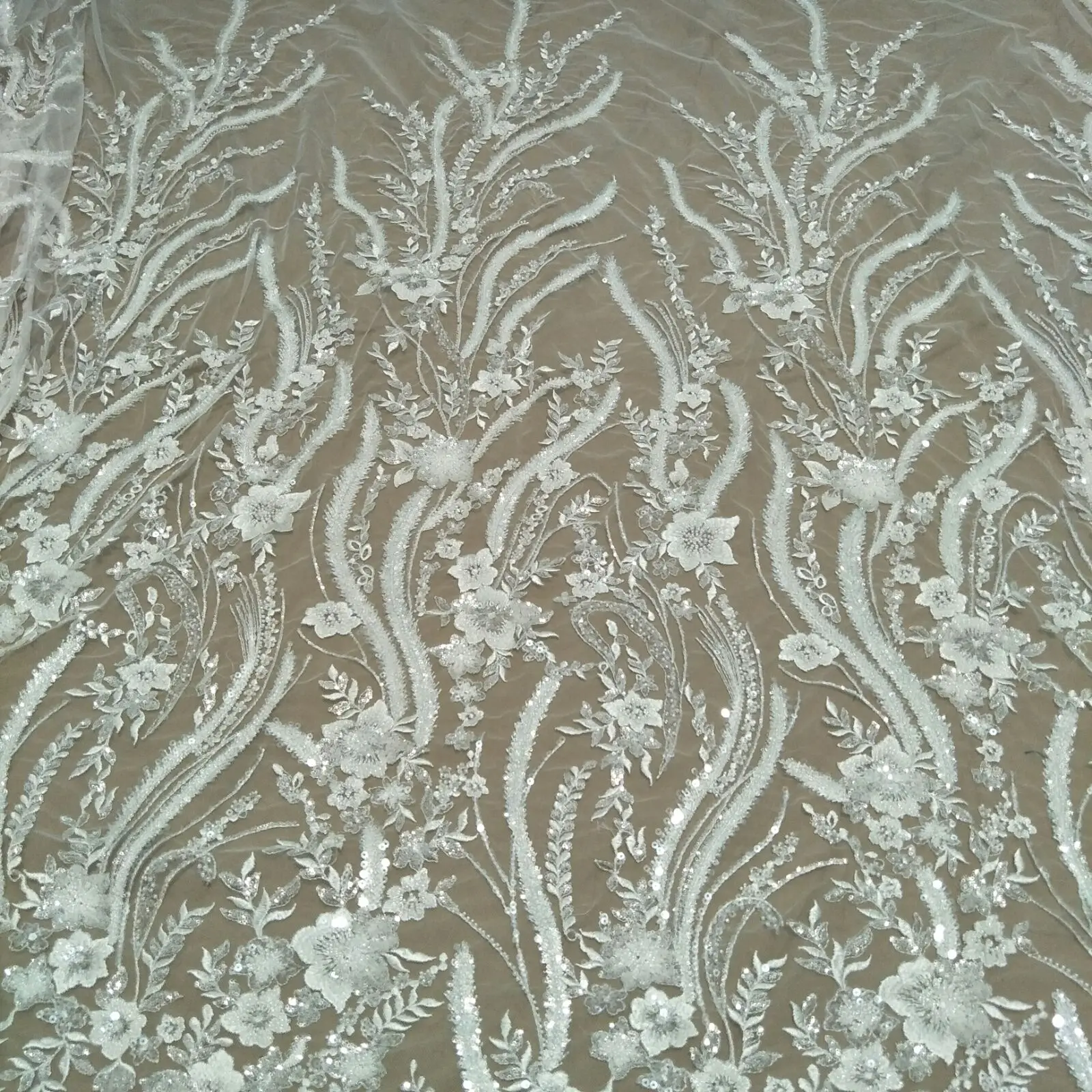 Свадебное платье для невесты кружевное плотное Бисероплетение кружевная ткань