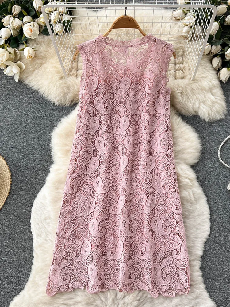 Женское кружевное платье без рукавов ажурное однотонное до колен с круглым