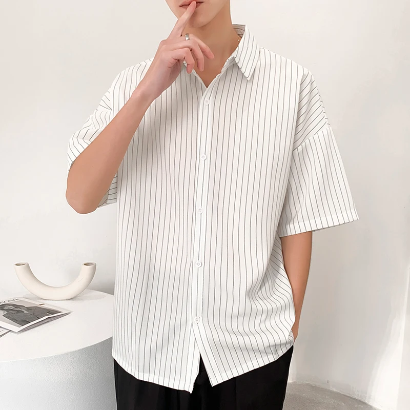 

TFETTERS Men Shirt Korean Fashion Summer Shirt Men Casual Short Sleeve Striped Shirt Turn-down Collar Button Up Shirts for Men