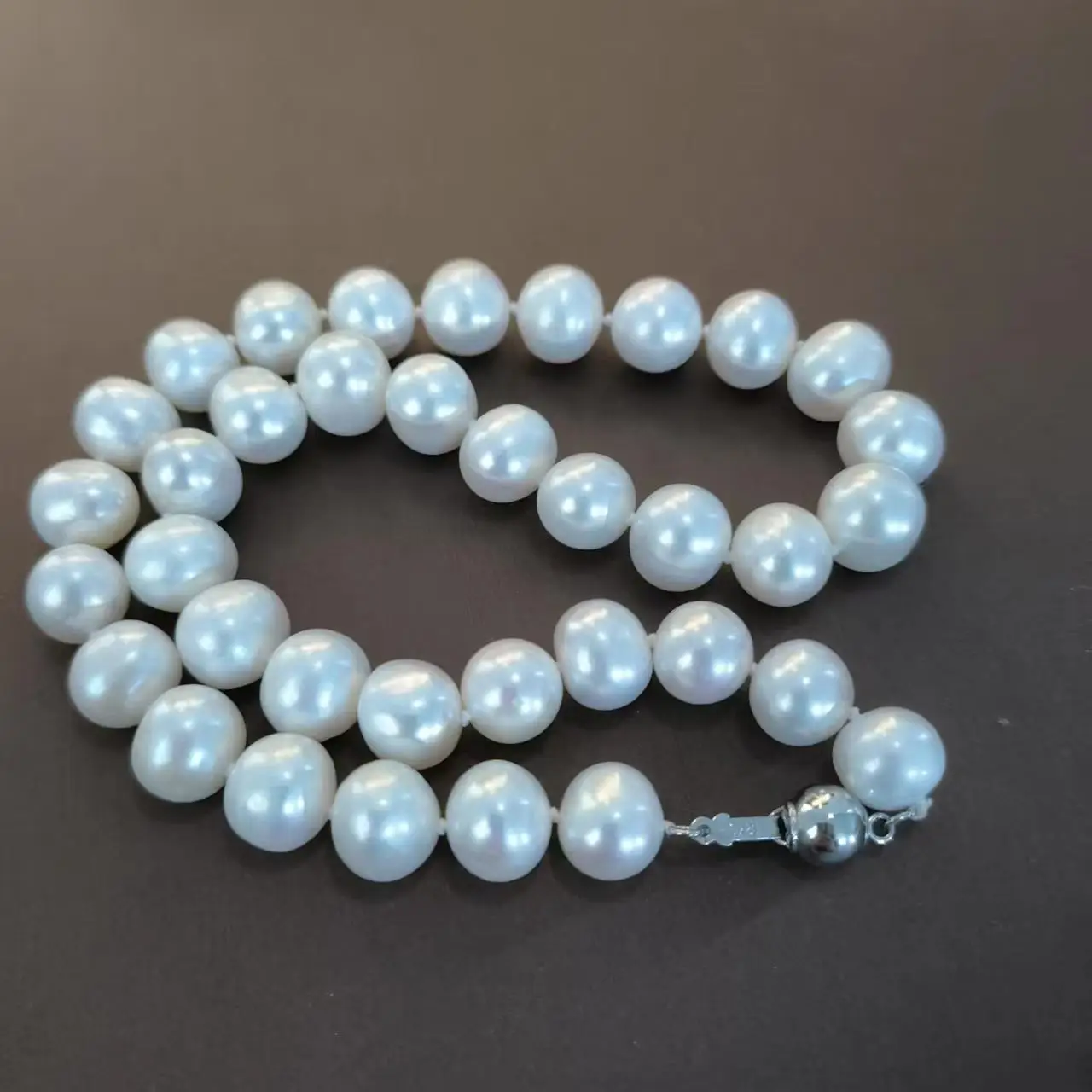 1pcs/lot high quality natural freshwater pearl necklace Large particles Strong gloss micro-blemish short High-end Ladies Jewelry