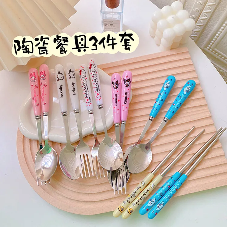 

Kawaii Sanrio Hellokitty Tableware Set Kuromi My Melody Anime Portable Children's Chopsticks Spoon Fork Three-Piece Storage Box