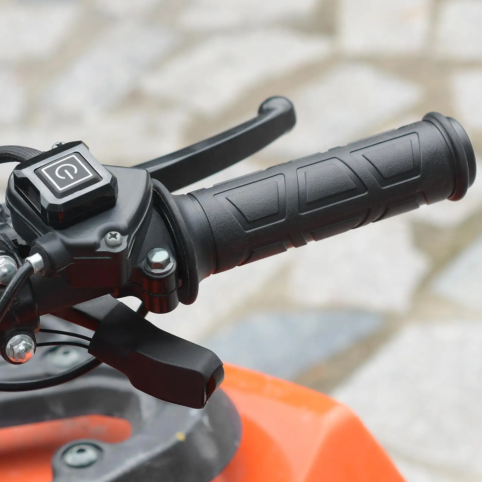 

Универсальные ручки с подогревом и подогревом для большого пальца. Практичные ручки с электрическим подогревом для квадроциклов.