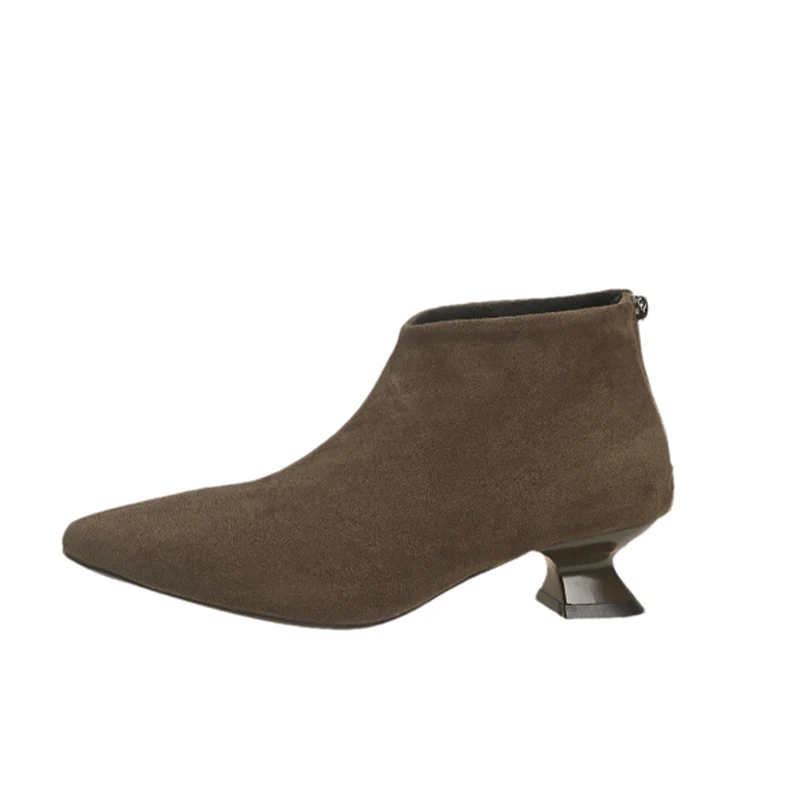 Женские замшевые ботильоны с острым носком на среднем каблуке женская обувь 2024