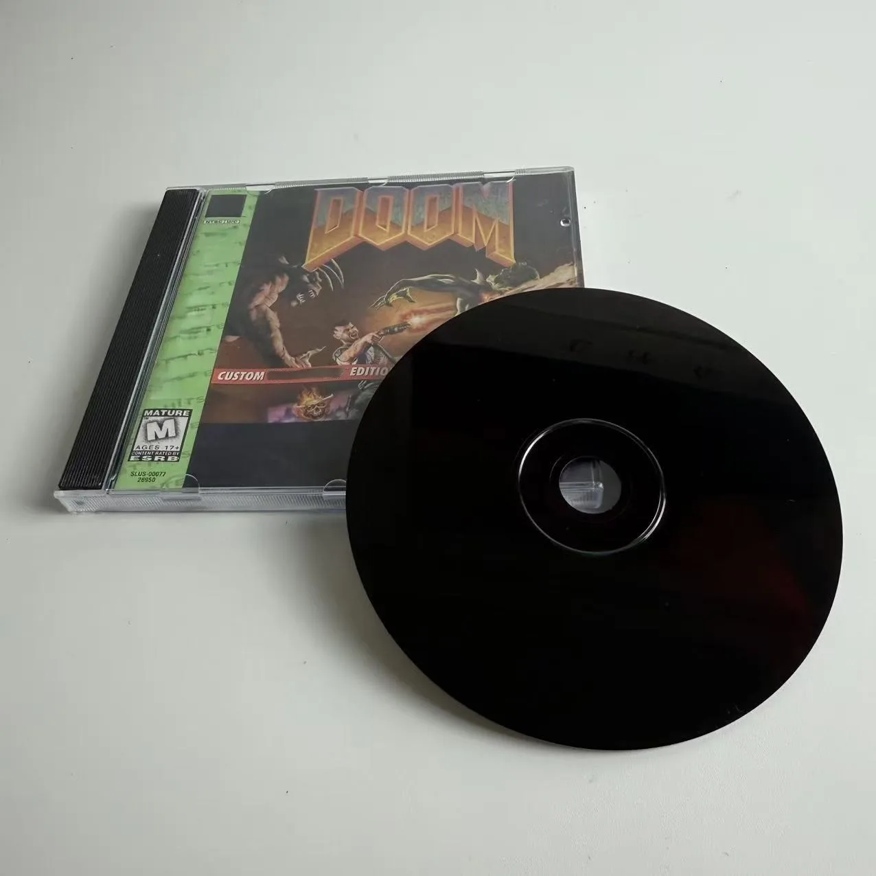 Фото Высококачественный репродукционный диск для Sony PS1: DOOM (версия с вибрацией, без инструкции) №5