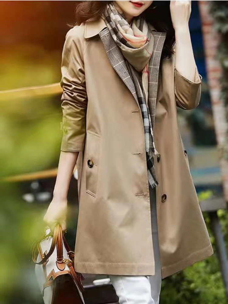 Тренчкот женский средней длины в клетку свободный однобортный однотонный плащ