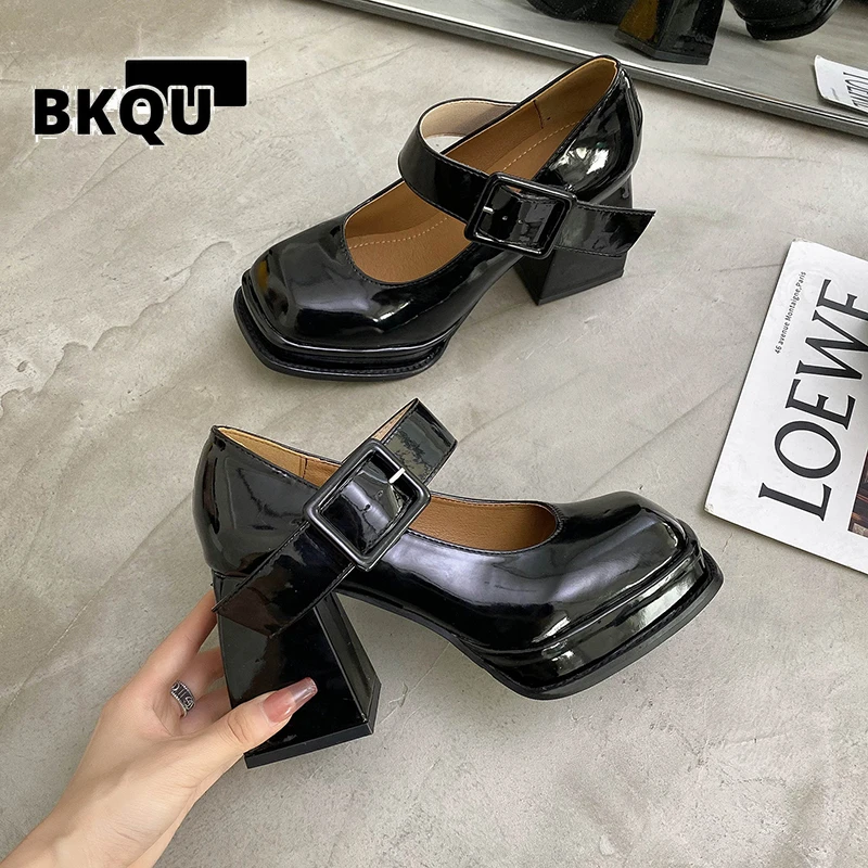 

2023 New Gothic High-heeled Shoes Women Pumps Korean Version of The Wild Thick with Square Head Retro Mary Jane Women's Shoes