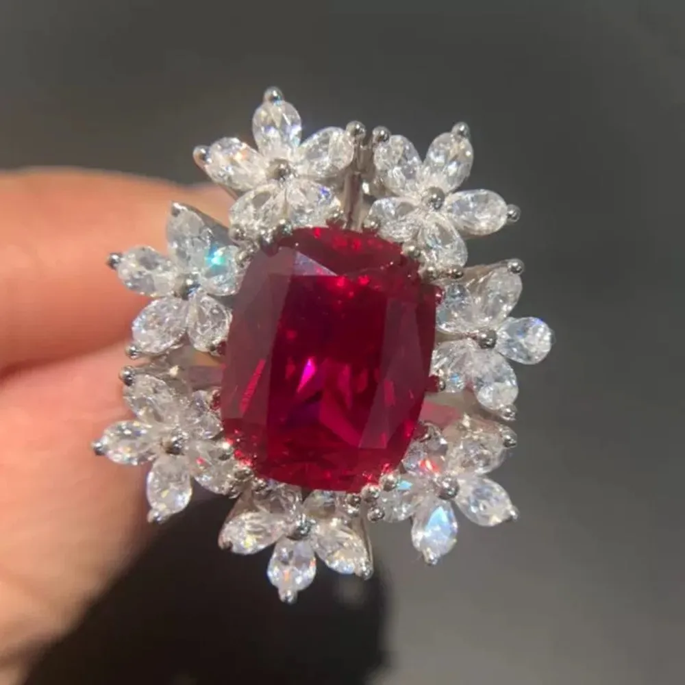 

Big Luxury Flowers Red Crystal Ruby Gemstones Diamonds Rings for Women 18k White Gold Filled Silver Fine Jewelry Bijoux Gifts