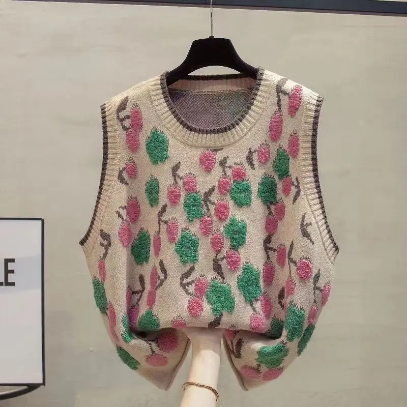 Женский вязаный жилет из полиэстера