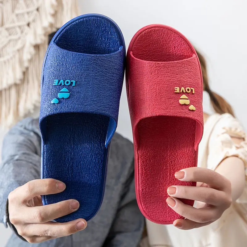 

Women's Summer Household Indoor Love Slippers Couple Home Bath Non-Slip Bathroom Slippers Men