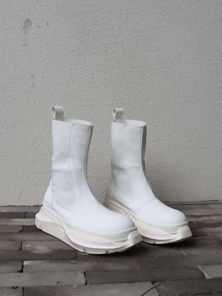 Кроссовки в готическом стиле для мужчин