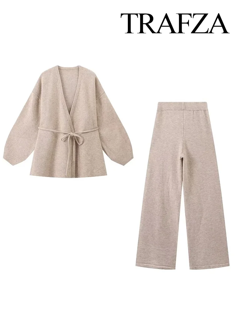 Женский осенний вязаный комплект из 2 предметов топ на шнуровке с V-образным