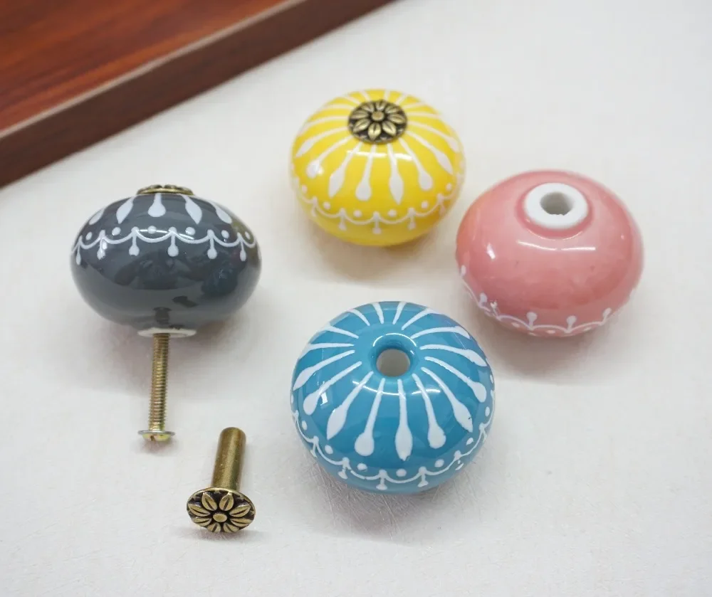 Керамические ручки для мебели