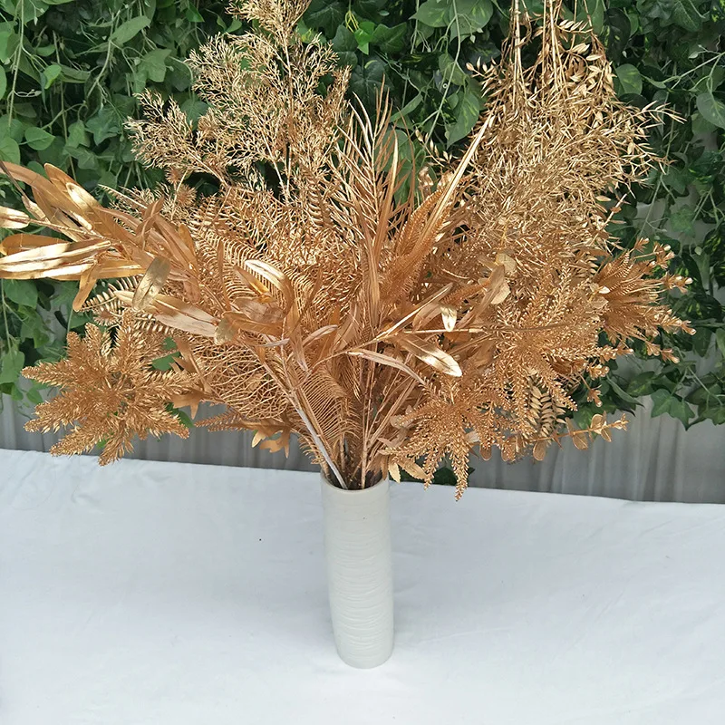 

Artificial Gold Plant Bouquet Plastic Eucalyptus Fake Flower For Christmas Decoration Wedding Party Home Arrangement Decor