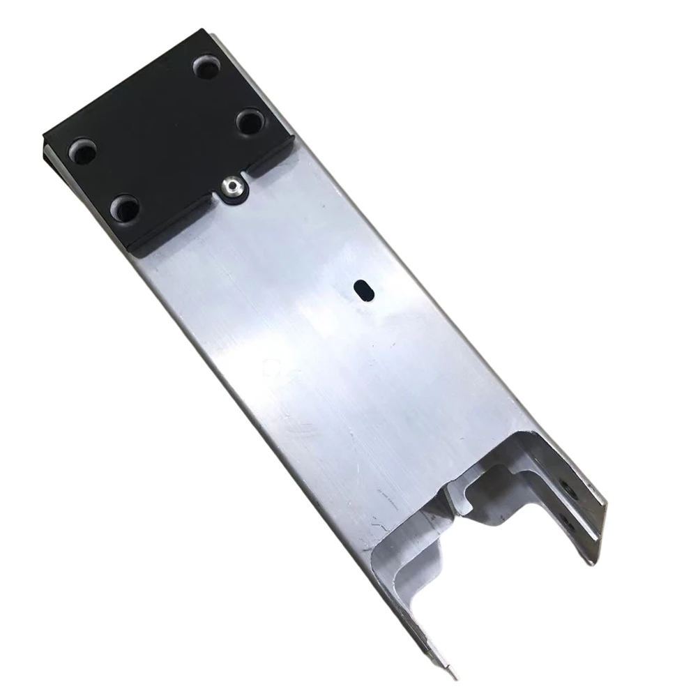 

1088149-00-F Right Front Longitudinal Beam Ends Head for Tesla Model 3 17-23 Front Lower Bumper Rail Extension Bracket