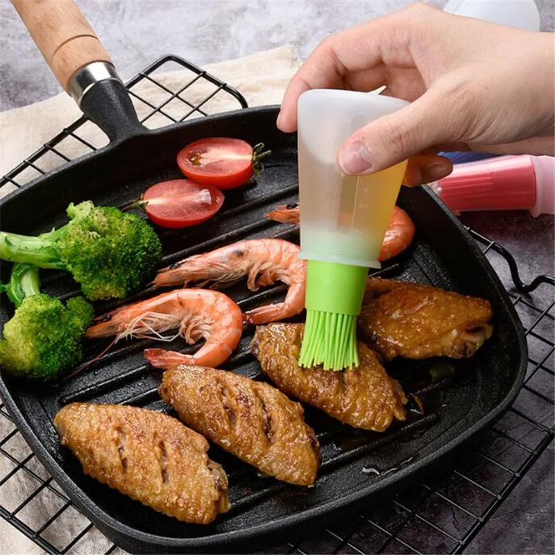 1 Pcs Portable Silicone Oil Bottle with Brush Grill Oil Brushes Liquid Oil Pastry Kitchen Baking BBQ Tool Kitchen Tools for BBQ