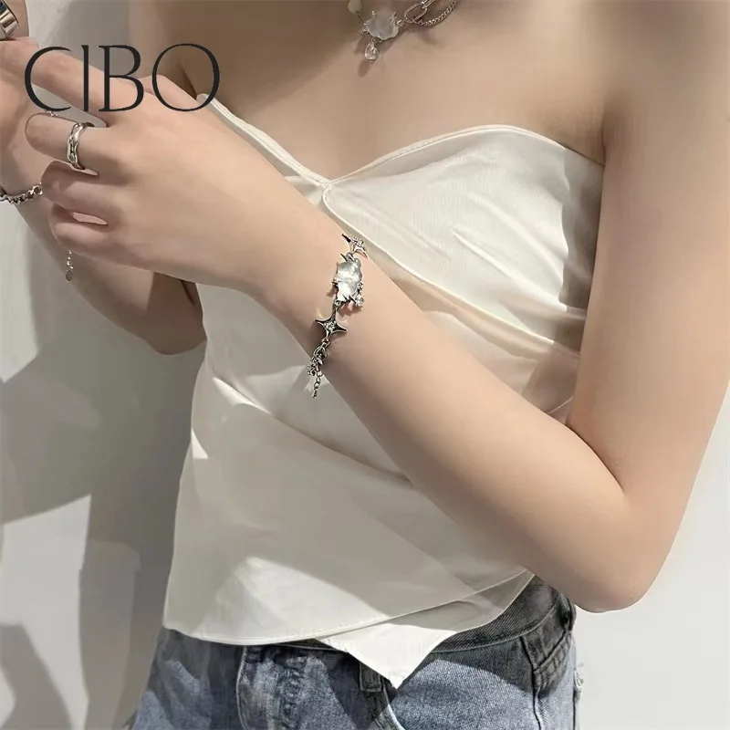 

Lightning Cloud Bracelet Female Trendy Summer Ins Sweet Cool Wind Hip-hop Jewelry Light Luxury Niche Design High-end Accessories