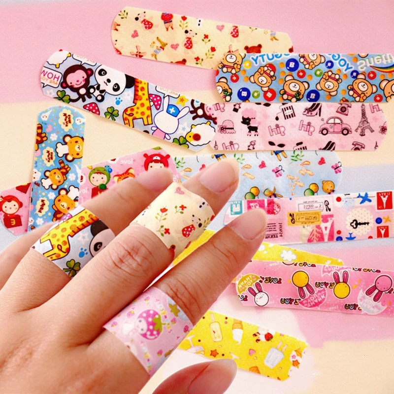 100pcs-lot-cartoon-wound-patch-band-aid-for-children-kids-hemostasis-adhesive-bandages-first-aid-emergency-skin-plaster-patches