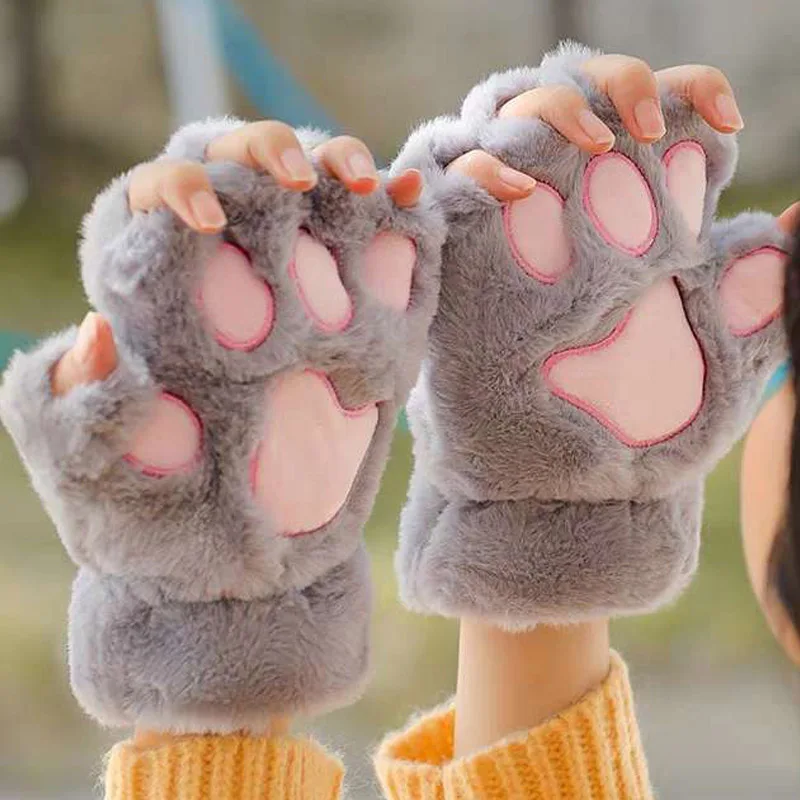 Теплые лапки. Пушистые перчатки. Перчатки в виде кошачьих лапок. Перчатки кошачьи лапы пушистые. Перчатки лапки кошки с пальцами закрытыми зимние.